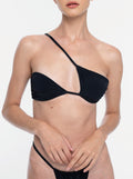 ASYMMETRICAL TOP